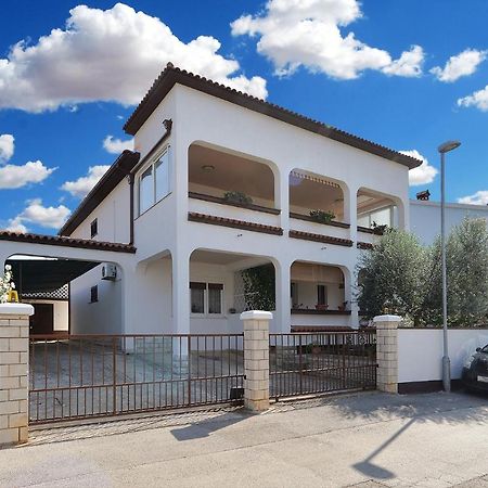 Apartment Mario 2060 Πούλα Εξωτερικό φωτογραφία
